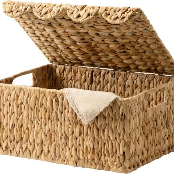 Scalloped Woven Storage Basket with Lid